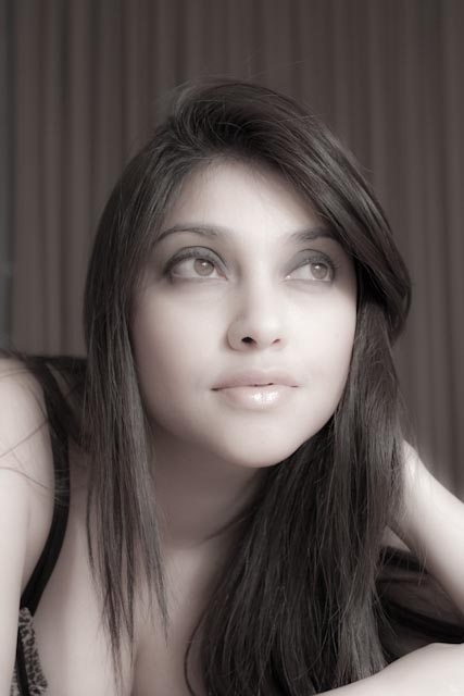 Sarah Azhari, Foto Artis, foto artis indonesia,